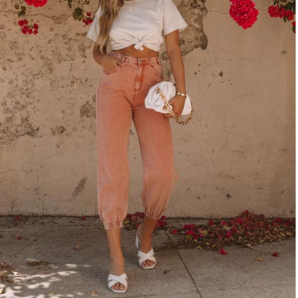 Vici MARA VINTAGE WASH DENIM JOGGERS - POWDER BRICK